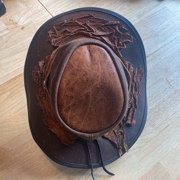 Leather walkabout hat - Picture 5 of 14
